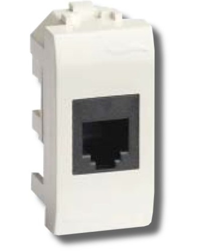 Розетка RJ-45 Brava 1 модуль белая (76654B): Розетка компьютерная с одним разъёмом в Петрозаводске